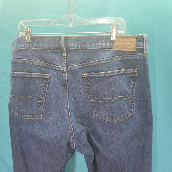 Lucky Brand Mens 181 Relaxed Straight Jeans Size 40X30 Dark Wash Denim - Picture 8 of 10